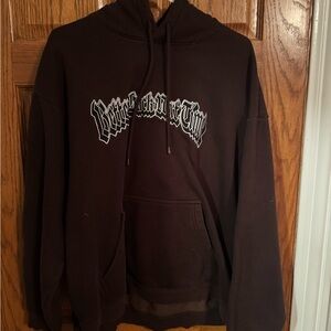 H&M Men's Dark Brown Pullover Hoodie with White Gothic Chest Script